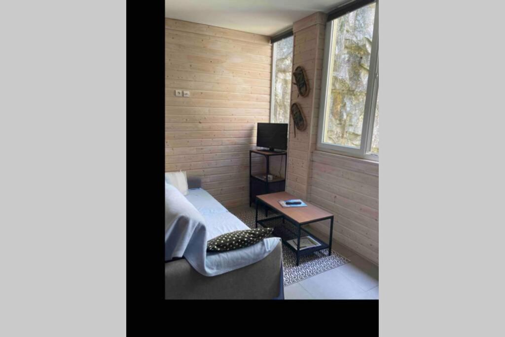 Mondarrain Apartment อูซ์-บอนส์ ภายนอก รูปภาพ